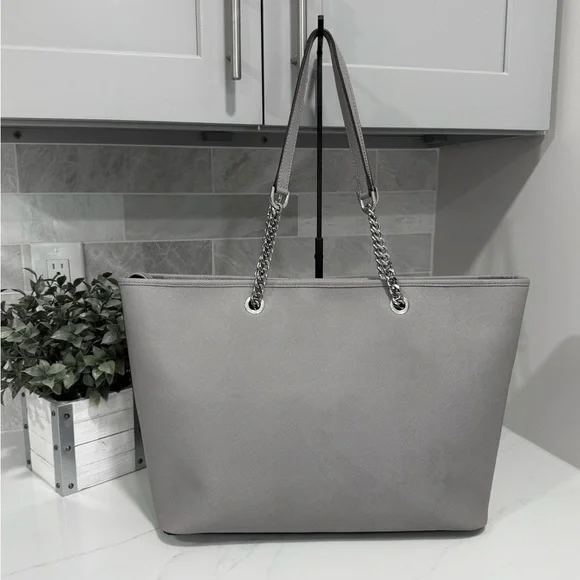 Michael Kors Jet Set Travel Large Tote Bag with laptop separator Gray EUC! - Picture 2 of 16